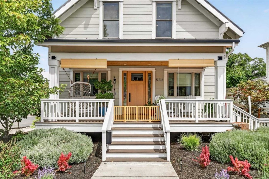Maison à Ashland, Oregon, États-Unis 1 - 18725731