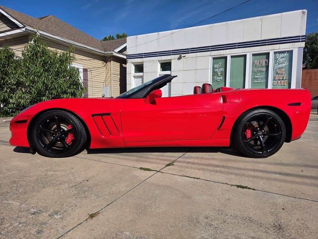 Chevrolet Corvette in Mount Airy, NC, United States 3 - 18689796