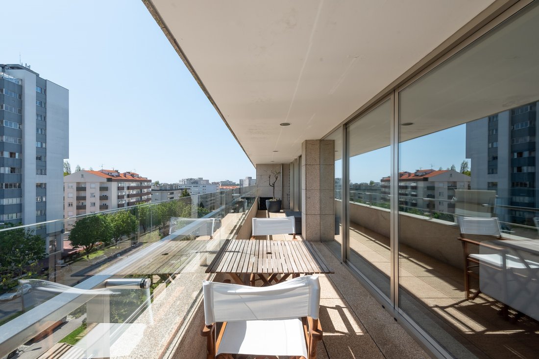 Wohnung in Lordelo do Ouro und Massarelos, Distrikt Porto, Portugal 1 - 18720961