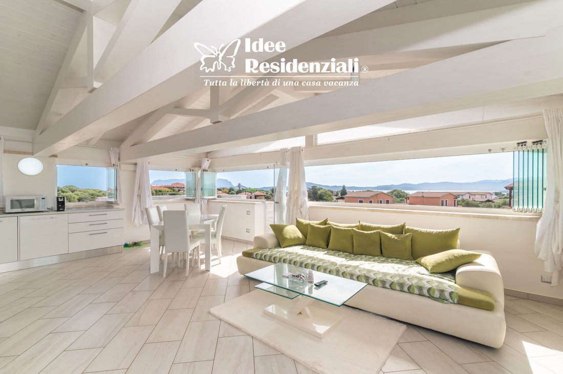 Apartamento en Olbia, Cerdeña, Italia 4 - 18728577