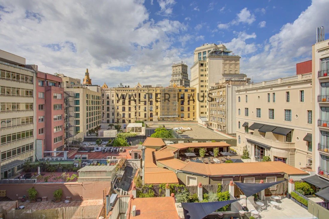 Penthouse in Eixample, Barcelona, Spanien 3 - 18055741