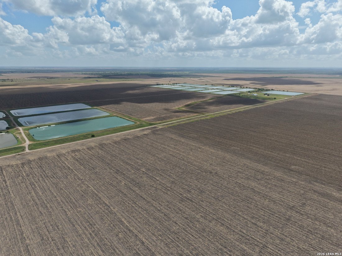Corps de ferme à Inez, Texas, États-Unis 4 - 18727053