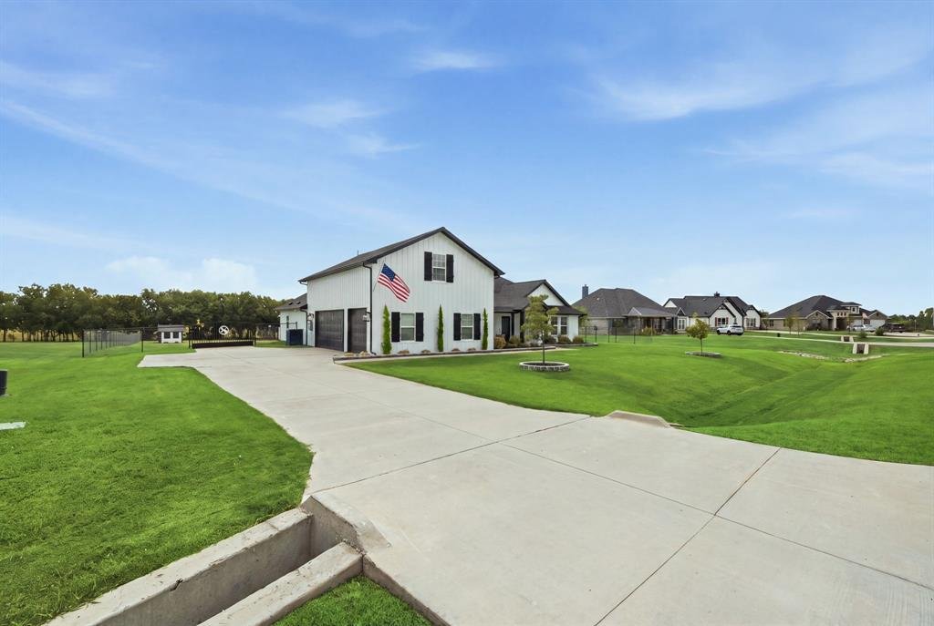 House in Sanger, Texas, United States 3 - 18727724