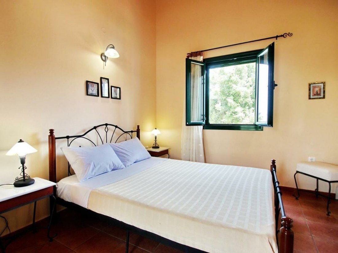 Villa in Apokoronas, Greece 3 - 18722744