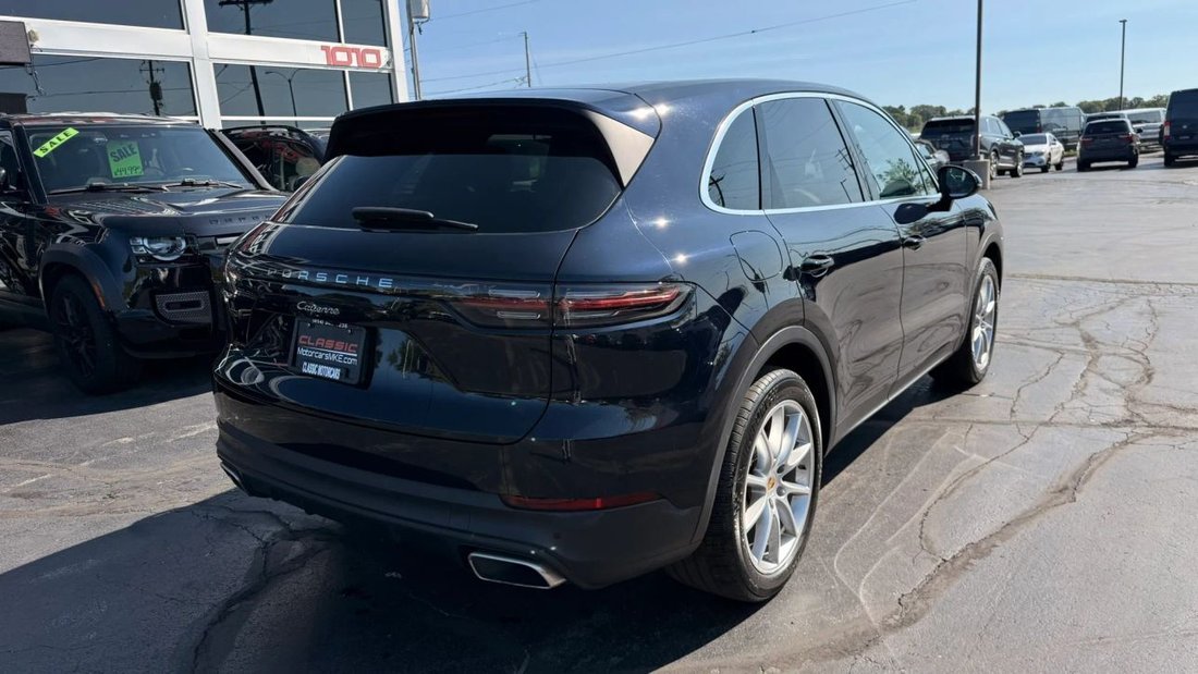 Suv in Milwaukee, WI, United States 4 - 18721289