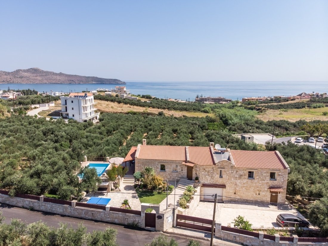 Villa in Crete, Greece 1 - 18723397