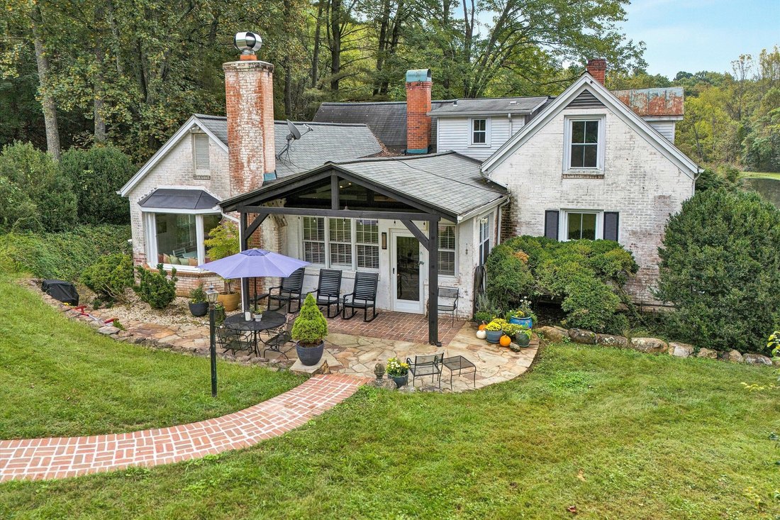 House in Salem, Virginia, United States 1 - 18730322