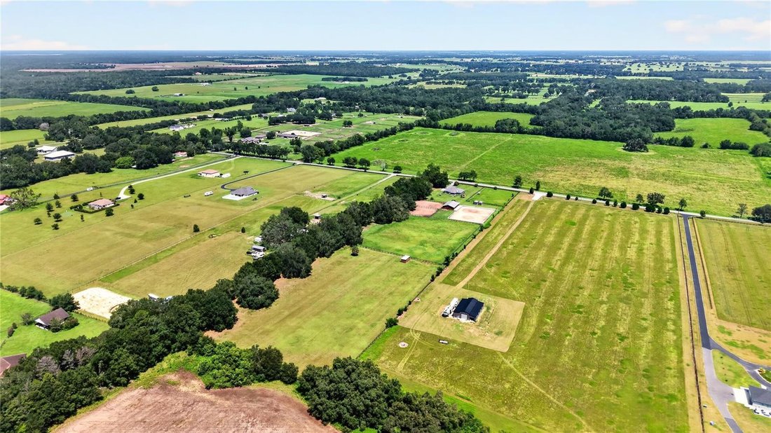 Azienda agricola a Dunnellon, Florida, Stati Uniti 5 - 18726695