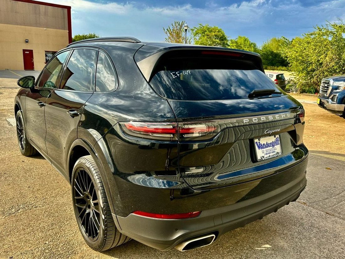 Suv in Sachse, TX, United States 5 - 18717519
