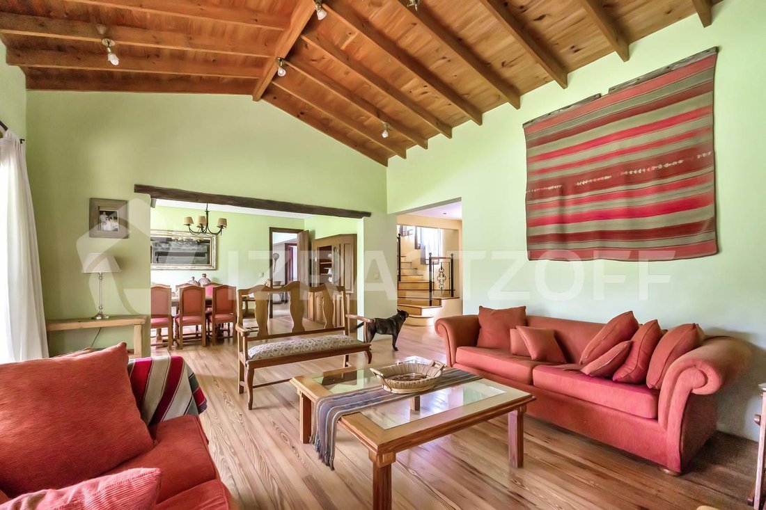 House in La Lonja, Buenos Aires Province, Argentina 4 - 18728225
