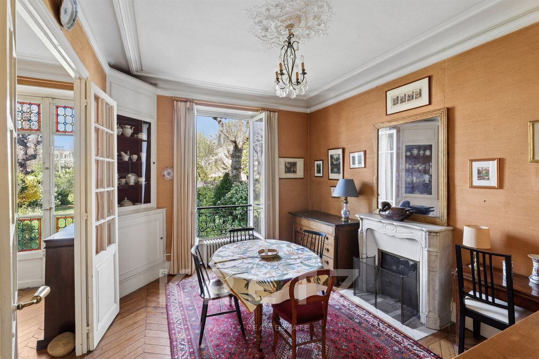 House in Agent Sarre-Centre-Les Vallées-La Garenne, Colombes, France 5 - 18725764