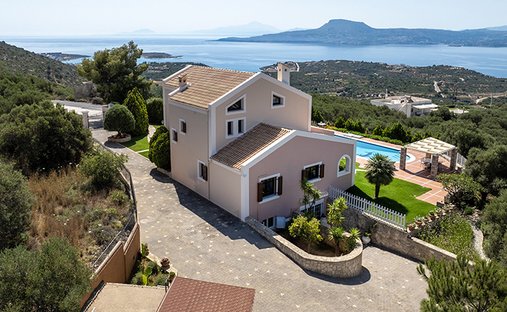 Villa in Crete, Greece 1