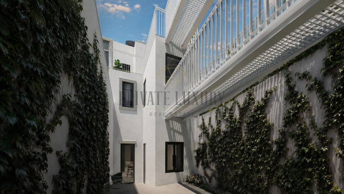 Apartment in Arroios, Lisbon, Portugal 2 - 18720956