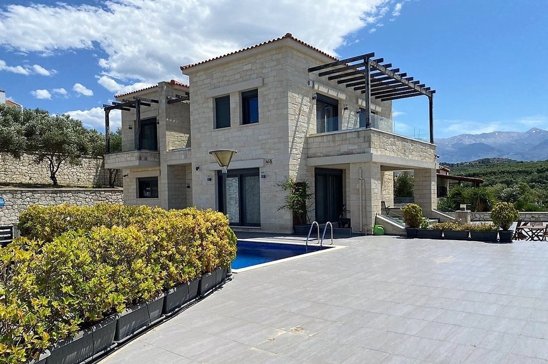 Villa in Apokoronas, Greece 1 - 18723667