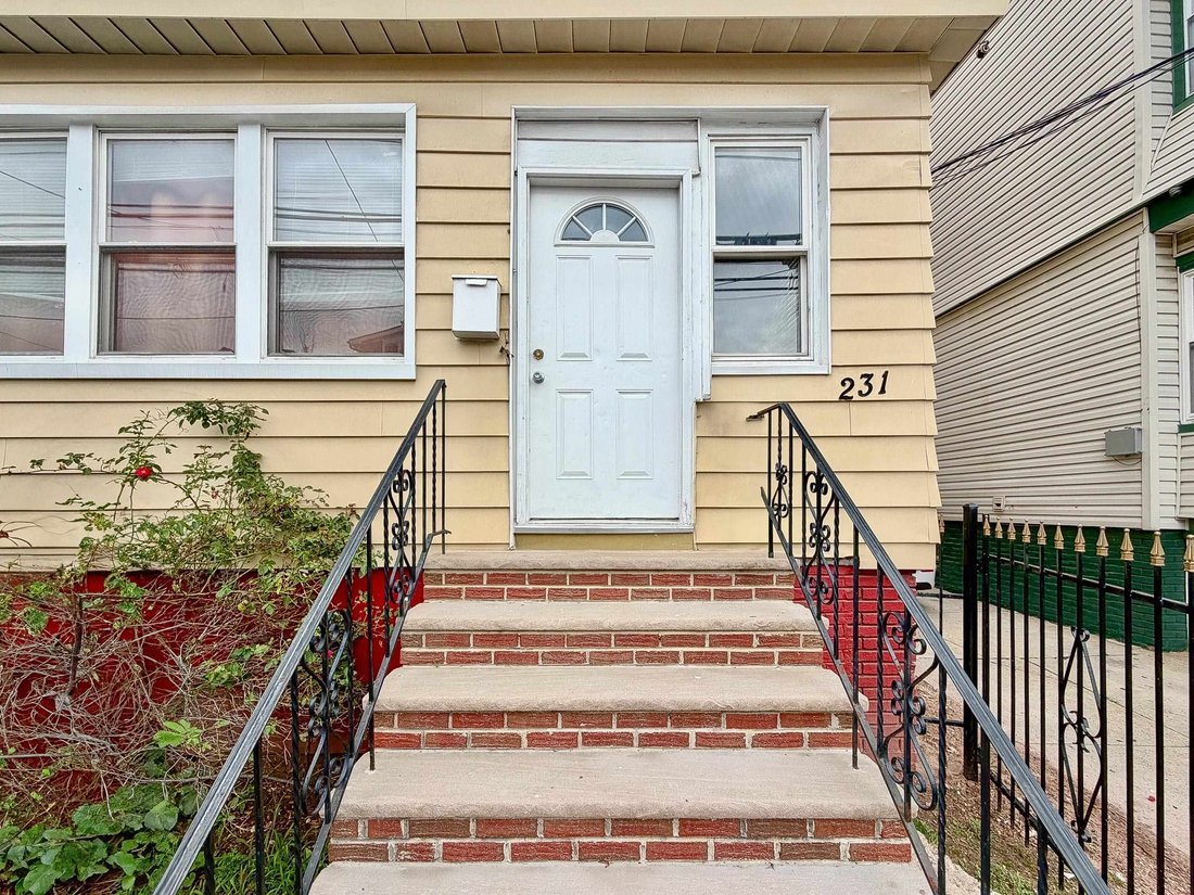 Apartment in Irvington, New Jersey, United States 1 - 18605008