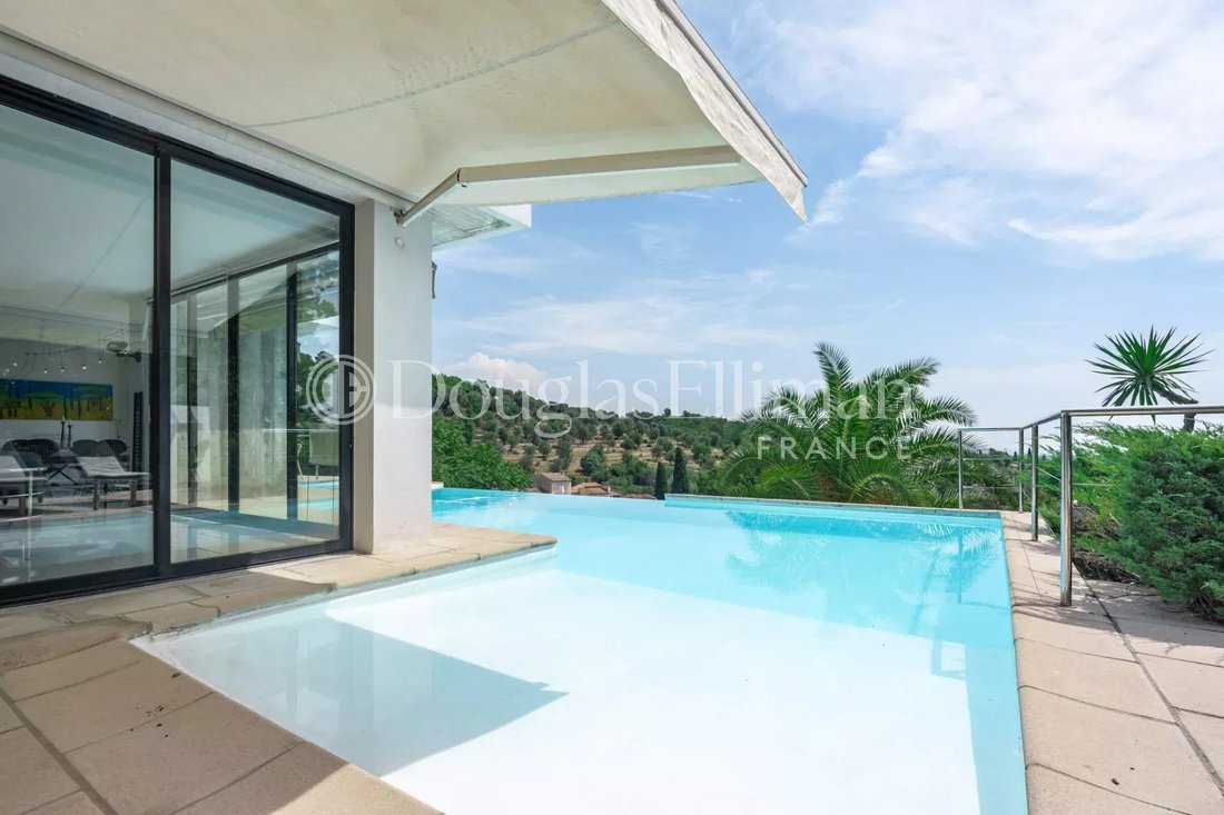 Villa a Le Rouret, Provenza-Alpi-Costa Azzurra, Francia 4 - 18421347