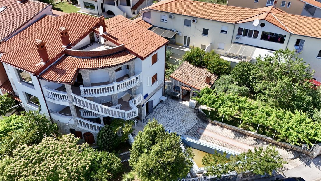 Haus in Mjesni odbor Gregovica, Grad Pula, Gespanschaft Istrien 2 - 18727845