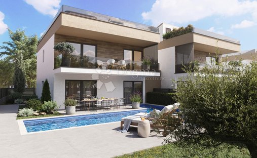 Casa en Brtonigla, Istria, Croacia 1