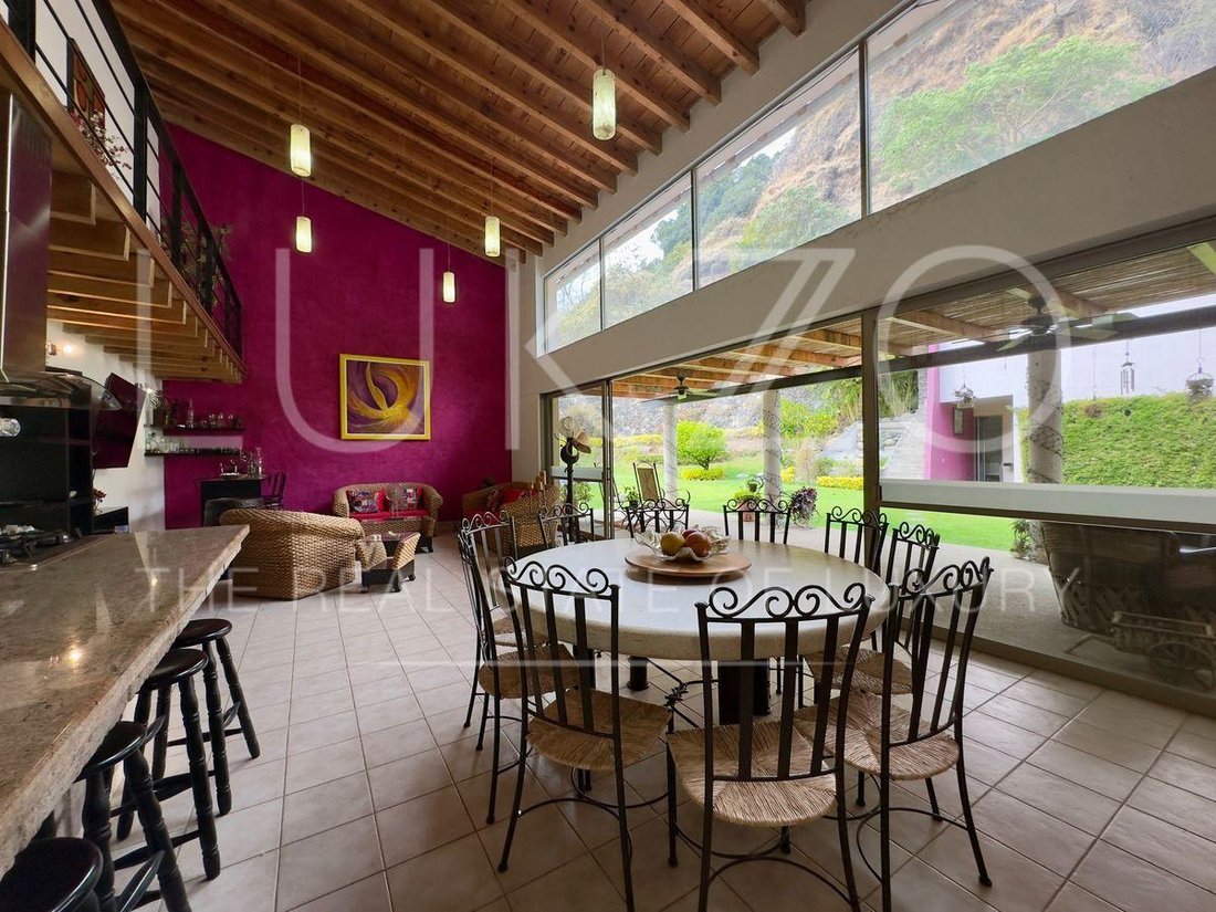 Casa en Tepoztlán, Morelos, México 5 - 18726028