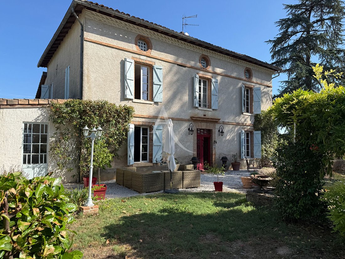 Villa in Périphérique Est, Gaillac, France 1 - 18526821