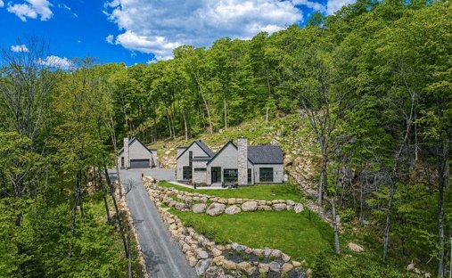 Maison à Sainte-Adèle, Québec, Canada 1