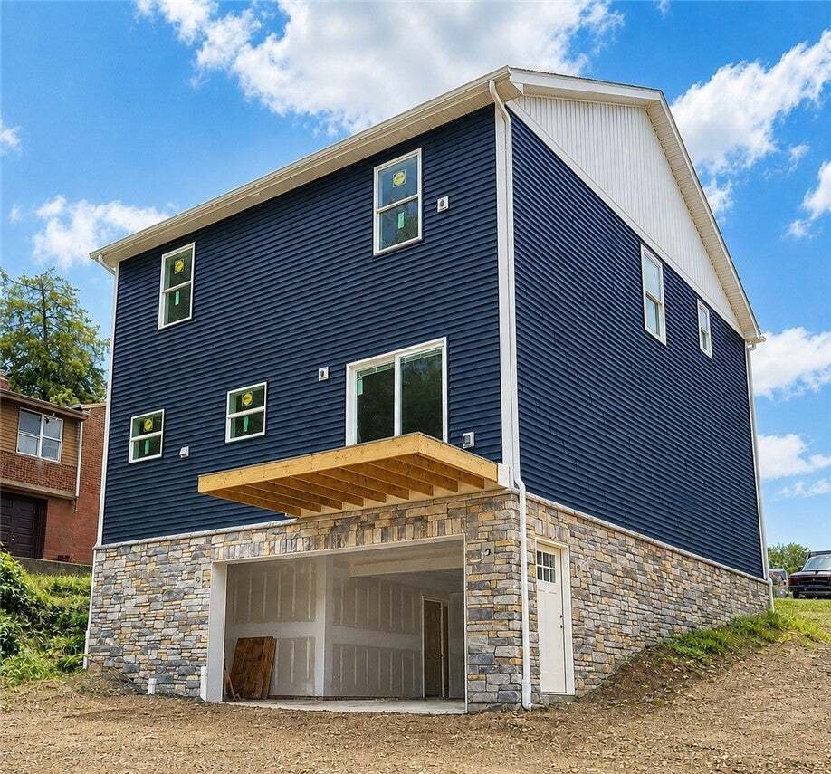 House in West View, Pennsylvania, United States 3 - 18726223