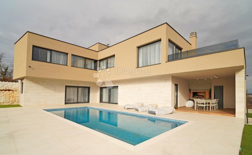 House in Kringa, Istria County, Croatia 1