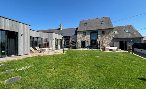 Tenuta a Mont-Dol, Bretagna, Francia 1