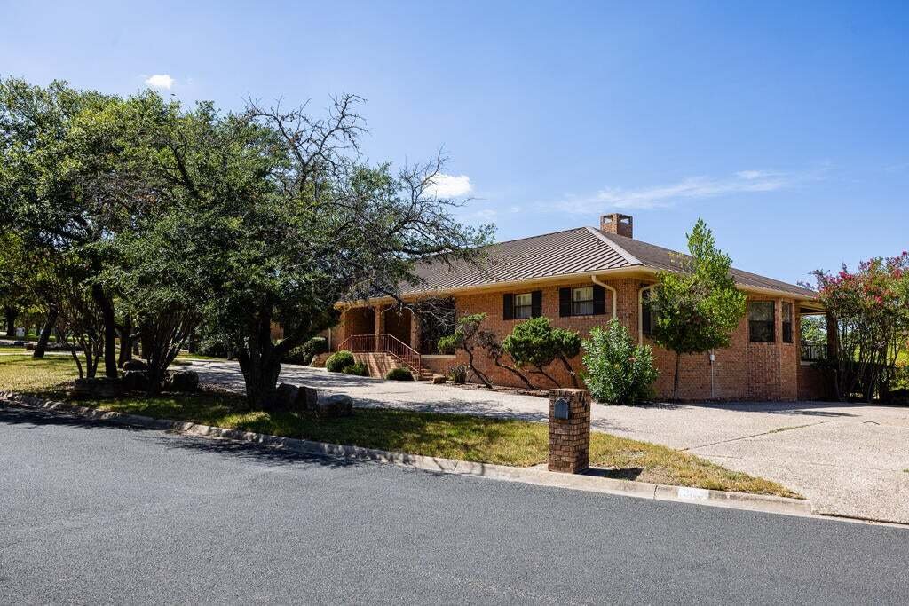 House in Kerrville, Texas, United States 2 - 18726333