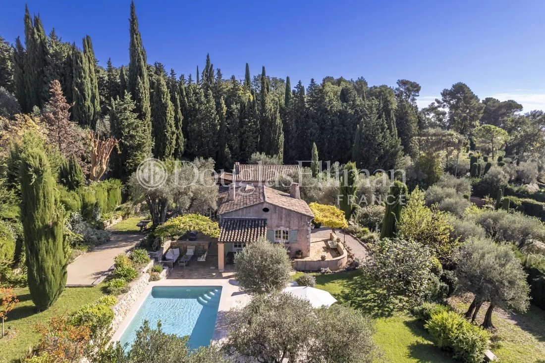 Casa en Opio, Provenza-Alpes-Costa Azul, Francia 2 - 14963593