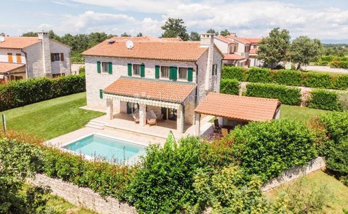 Maison à Višnjan, Istrie, Croatie 1