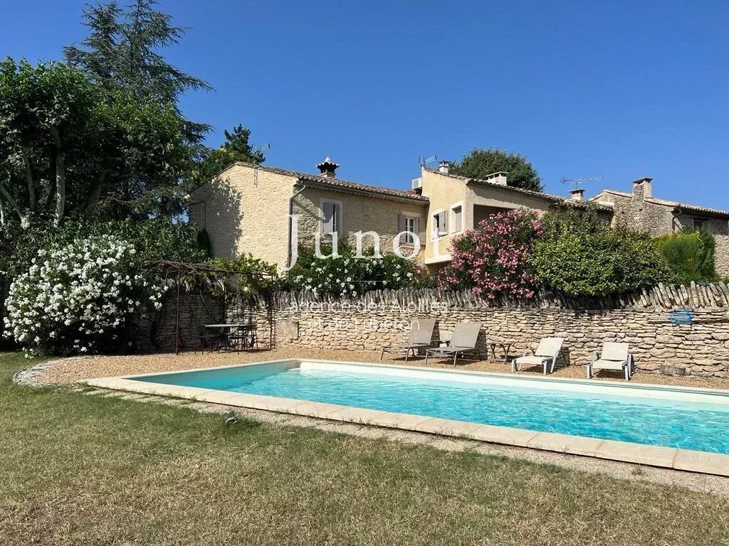 Maisons de campagne à Gordes, Provence-Alpes-Côte d'Azur, France 4 - 18724938