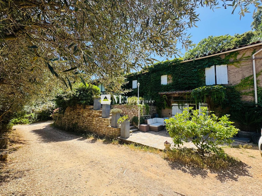 Maison à La Garde-Freinet, Provence-Alpes-Côte d'Azur, France 3 - 18727814