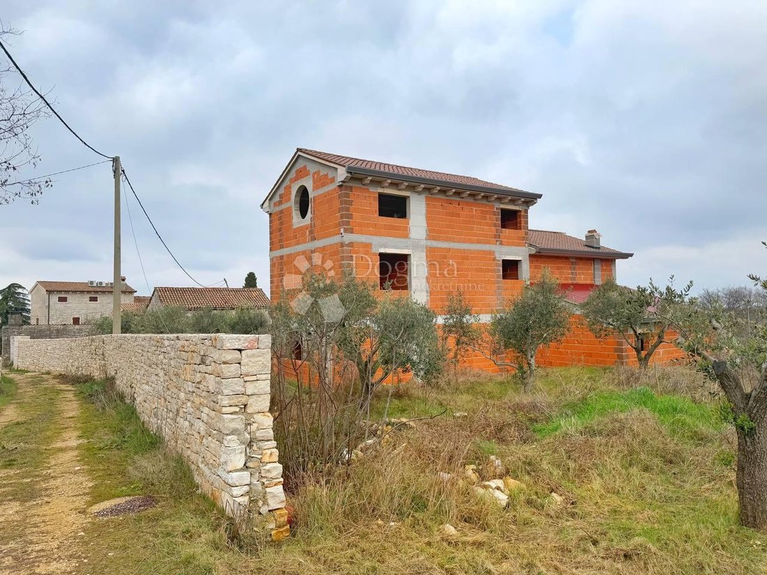 Casa en Kanfanar, Istria, Croacia 1 - 18728341