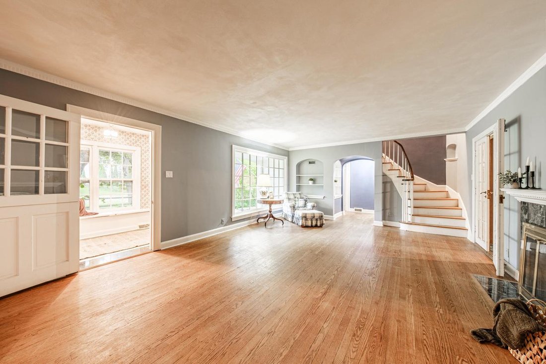 House in Elm Grove, Wisconsin, United States 3 - 18722173
