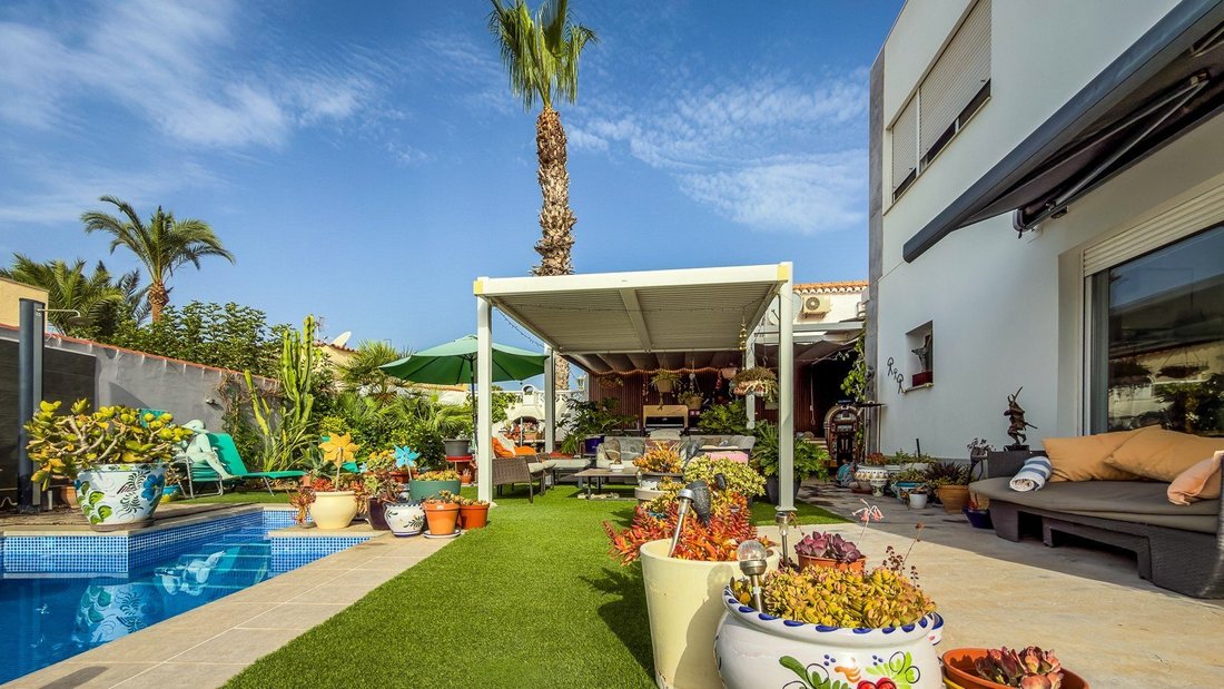 Haus in Torrevieja, Land Valencia, Spanien 3 - 18728508