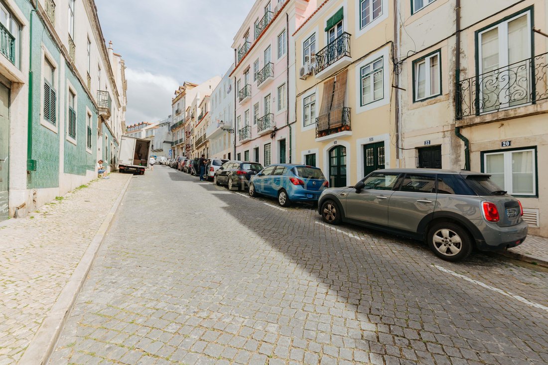 Apartment in Misericordia, Lisbon, Portugal 3 - 17839772