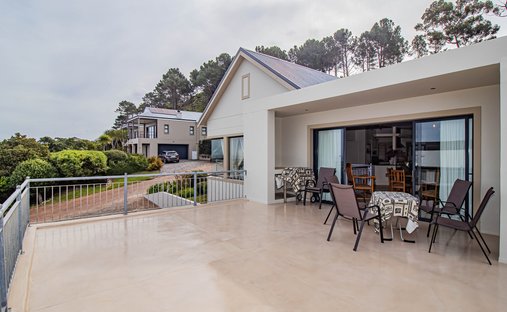 Landhaus in Hemel en Aarde, Westkap, Südafrika 1