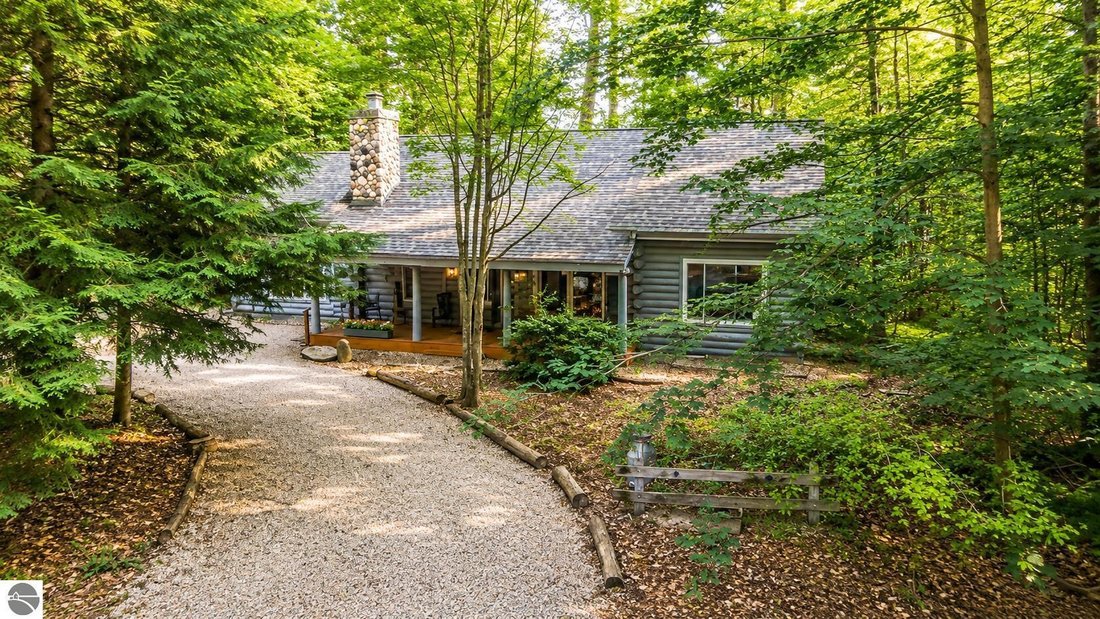 Casa a Interlochen, Michigan, Stati Uniti 3 - 18721858
