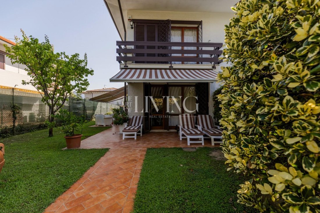 Landhaus in Focette, Pietrasanta, Italien 3 - 18727988