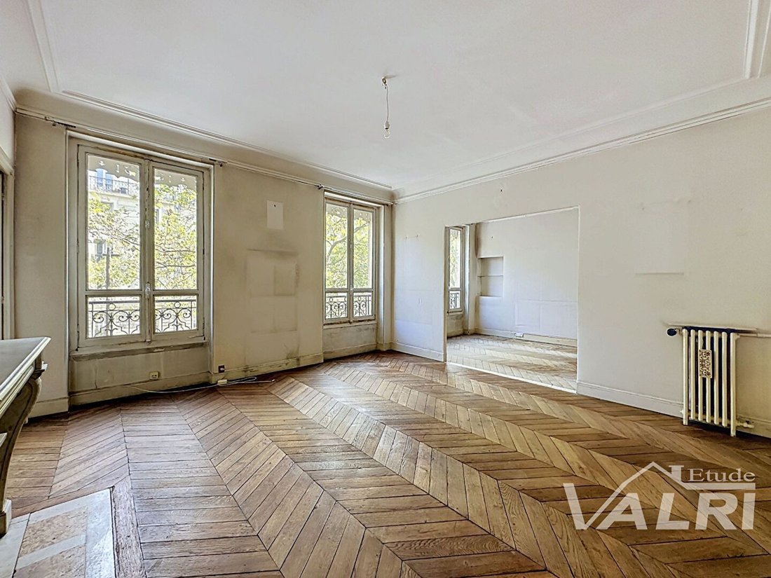 Apartment in Léon-Blum Folie-Regnault, Paris 11e Arrondissement, Paris 2 - 18728526
