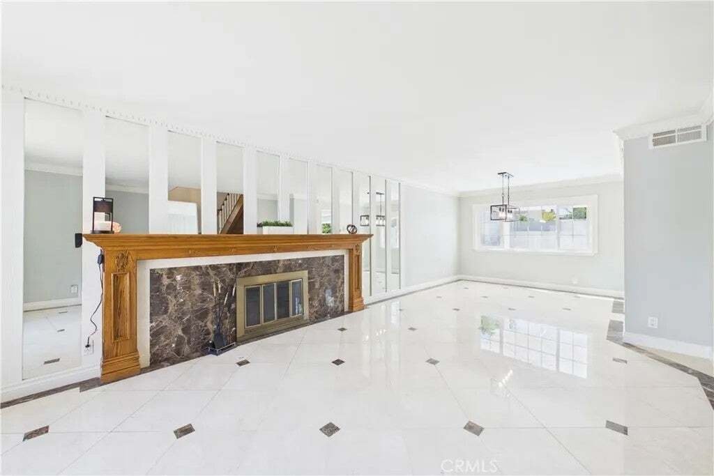 House in Cypress, California, United States 3 - 18727209