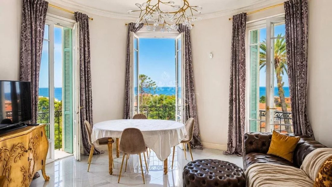 Apartamento en Menton, Provenza-Alpes-Costa Azul, Francia 2 - 18723726