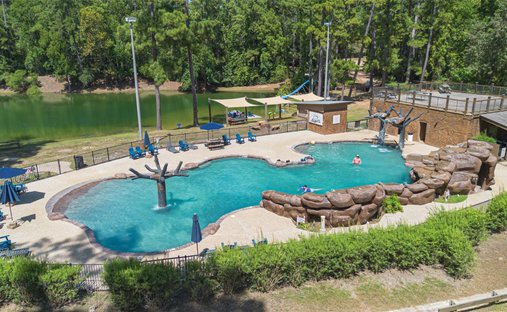 Casa a Cleveland, Texas, Stati Uniti 1