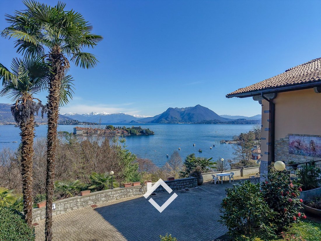 Villa a Stresa, Piemonte, Italia 2 - 18726346