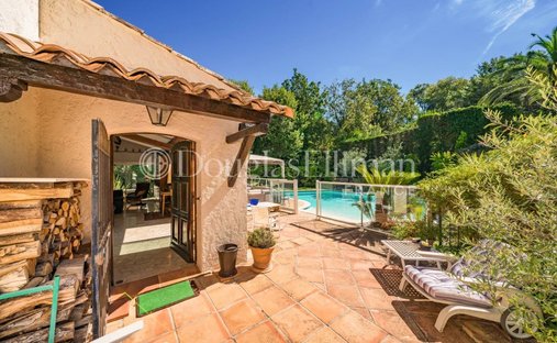 Villa in Mougins, Provence-Alpes-Côte d'Azur, France 1