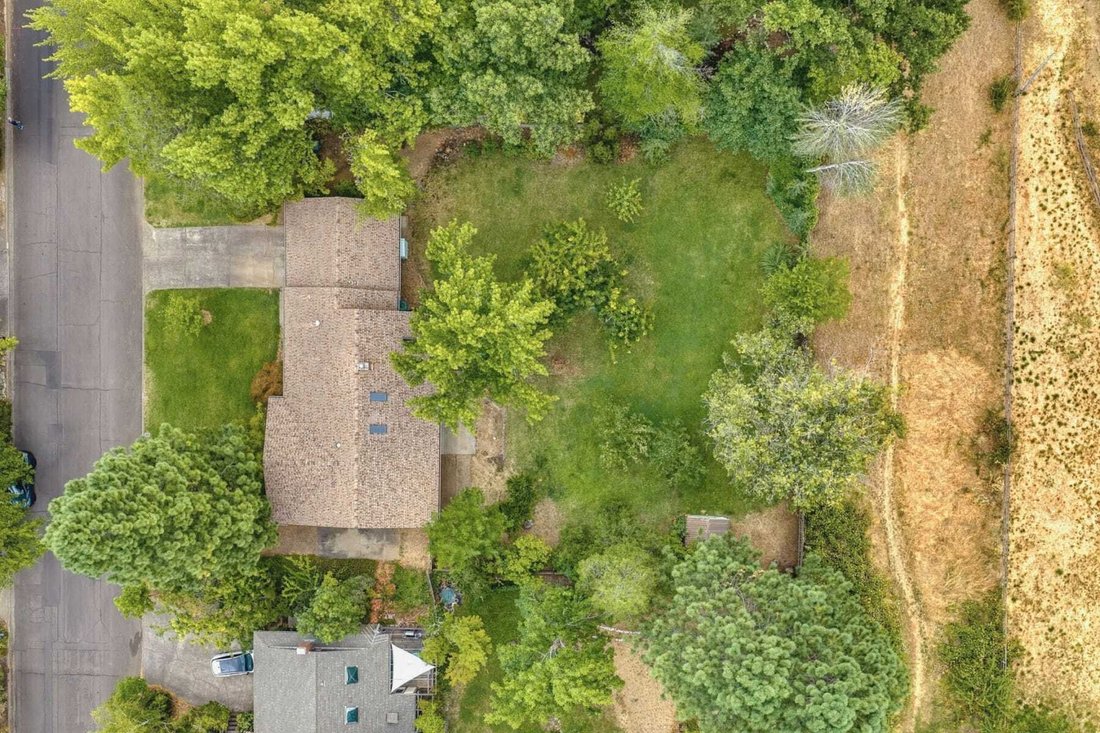 Casa a Ashland, Oregon, Stati Uniti 4 - 18726096