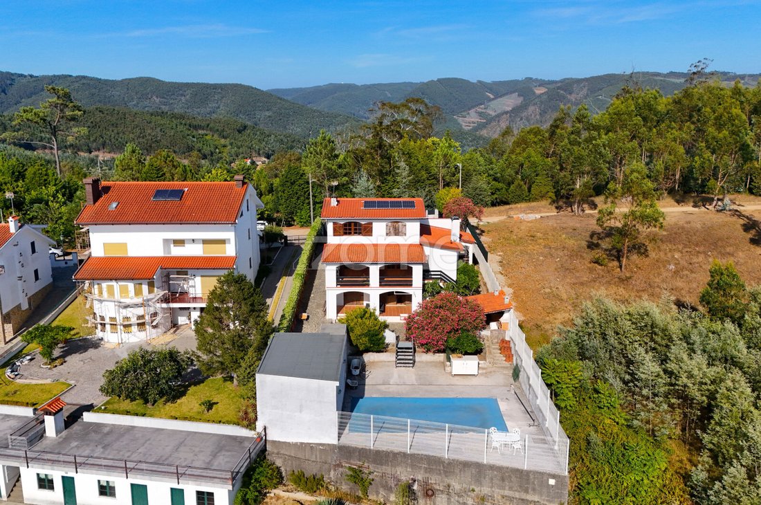 Casa en Santo Antonio dos Olivais, Distrito de Coímbra, Portugal 1 - 18728540