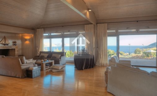 Villa in Anavissos, Attica, Greece 1