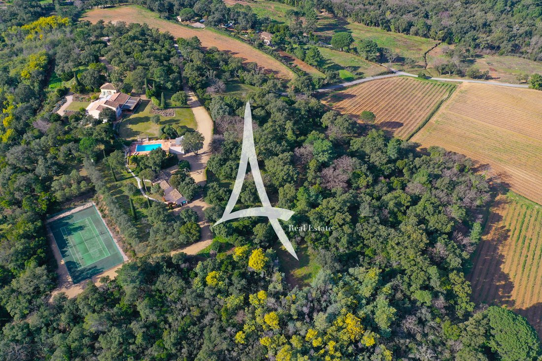 Villa en Zone Ouest Urbaine, San Tropez, Francia 5 - 18727889